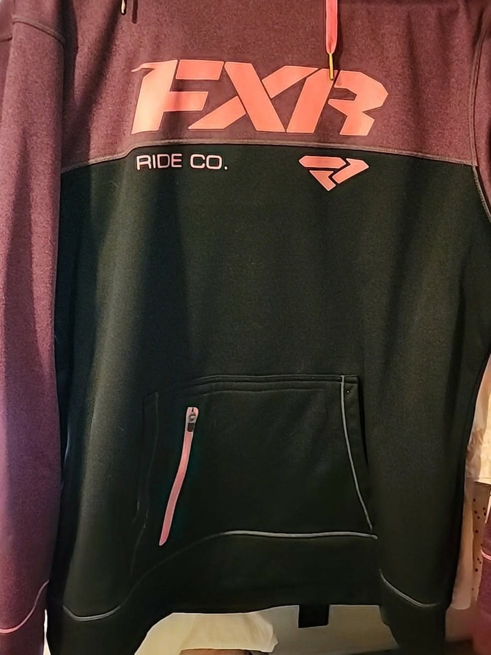 FXR Women's Two-Tone Pullover Hoodie - Black & Plum